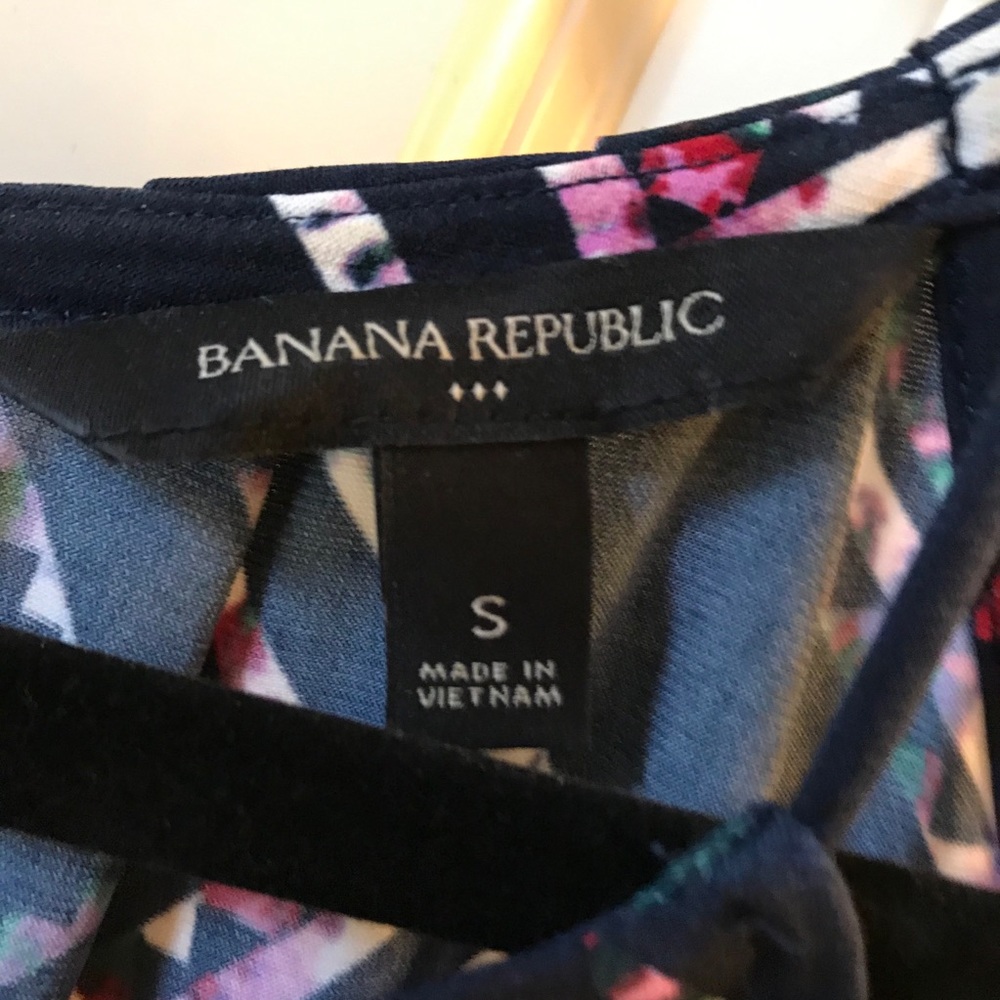 Like New Banana Republic Jersey dress size small - Picture 3 of 6